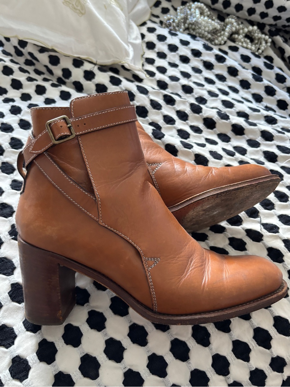 Chloe Tan Leather Heeled Ankle Boots